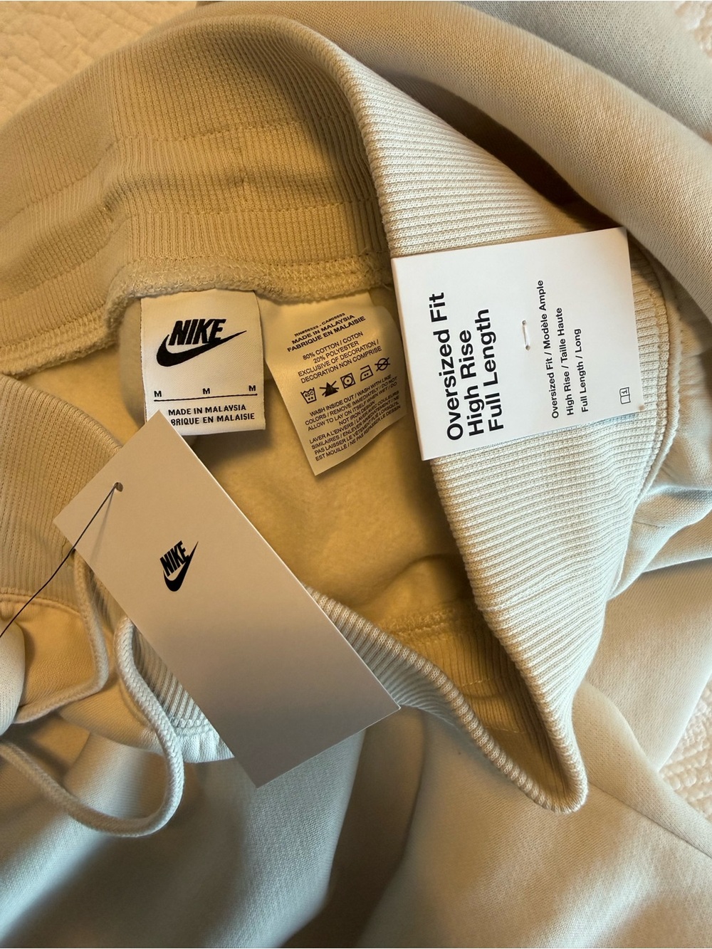 Nike - Picture 6 of 6